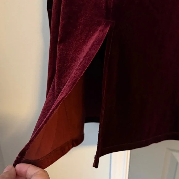 Vintage Lord & Taylor Velvet Pencil Skirt in Rich Burgundy - Picture 6 of 6